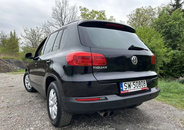 Volkswagen Tiguan cena 49900 przebieg: 207000, rok produkcji 2015 z Będzin małe 562